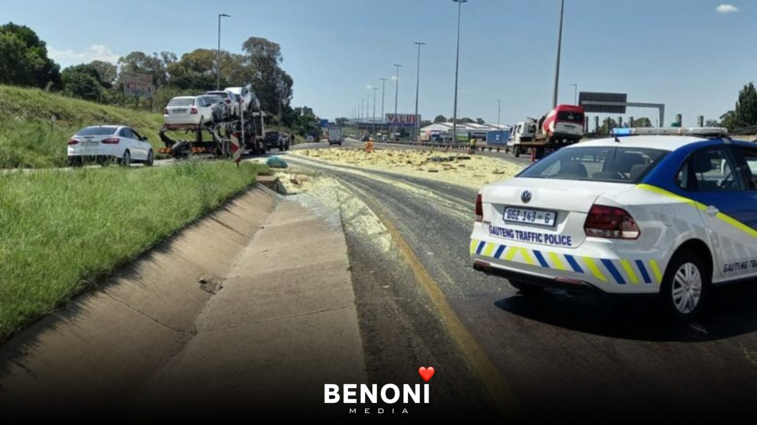 Mayonnaise Spill on R21 clean up still underway benoni media